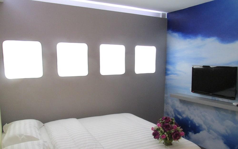 Sri Langit Hotel Klia, Klia 2 & F1 Sepang Zewnętrze zdjęcie