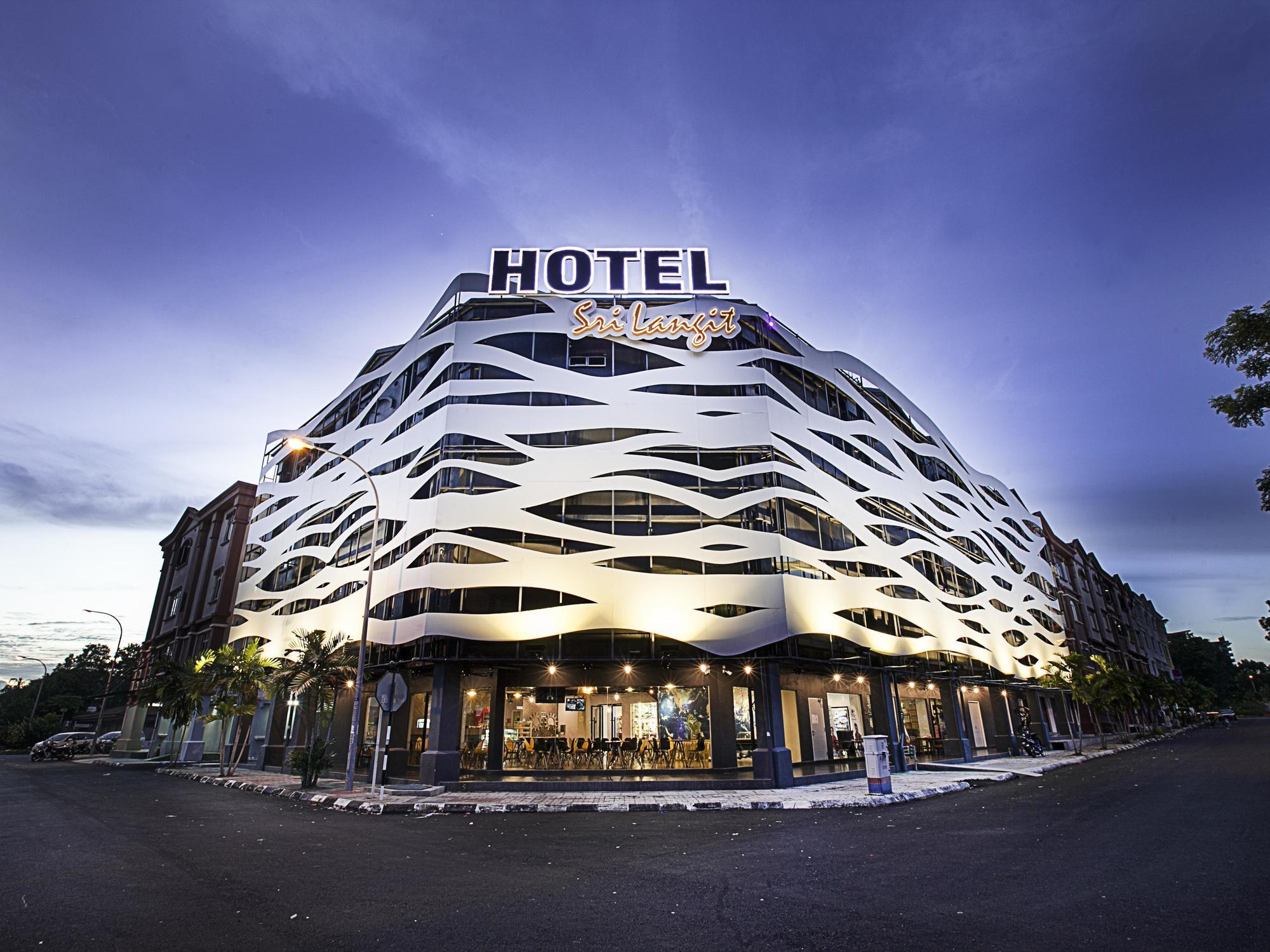 Sri Langit Hotel Klia, Klia 2 & F1 Sepang Zewnętrze zdjęcie